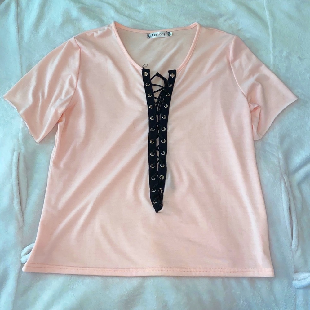 baby pink tee
